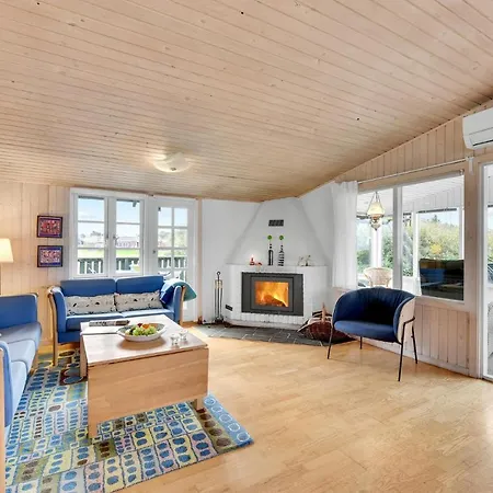 Beautiful In With Wifi Holiday home